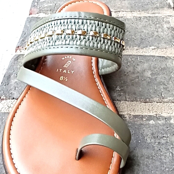 Toscanella 8.5 Made In Italy Loop Toe Green Sandals - Picture 5 of 5